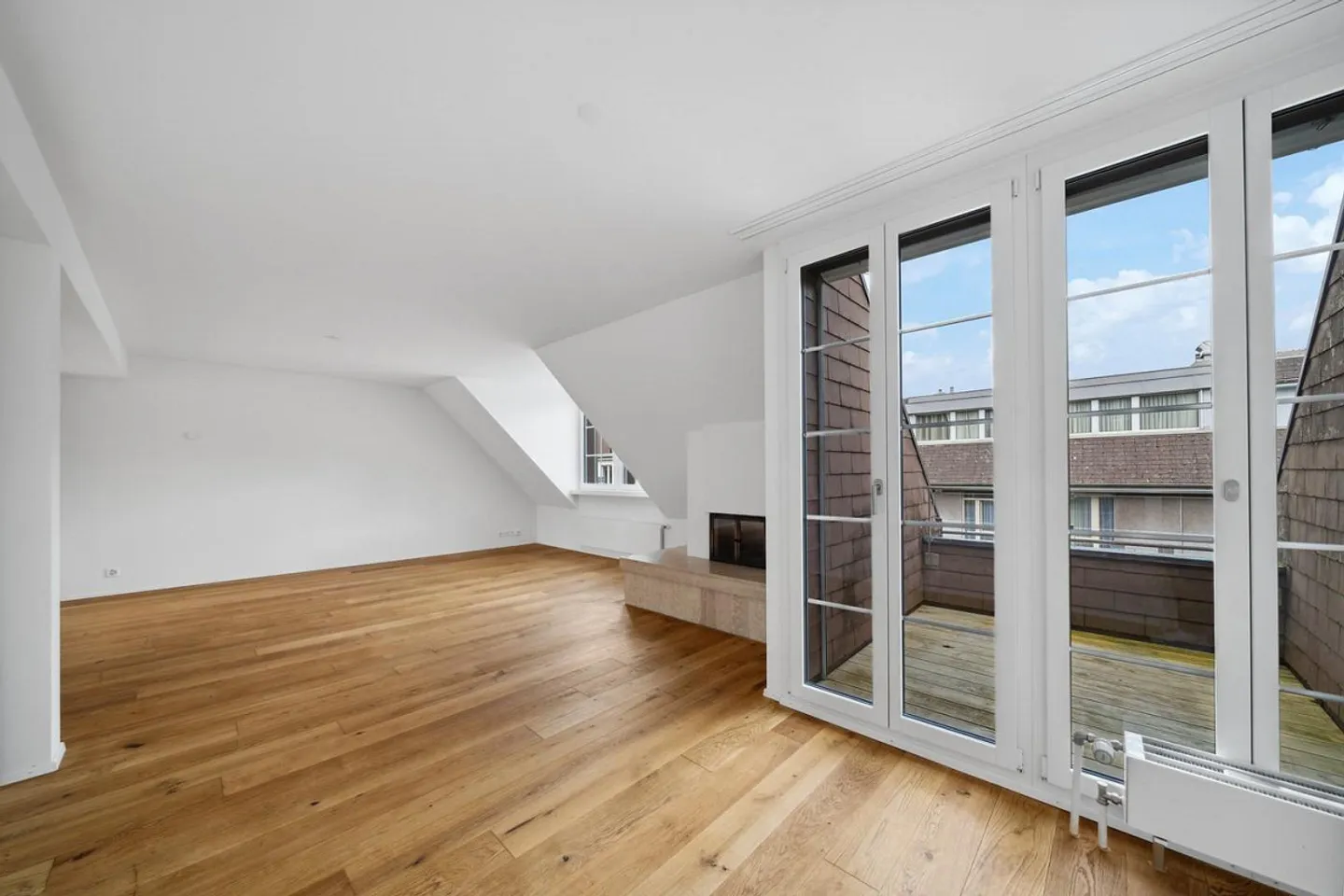 Exklusive Maisonette mit Terrasse - Foto 1 von 13