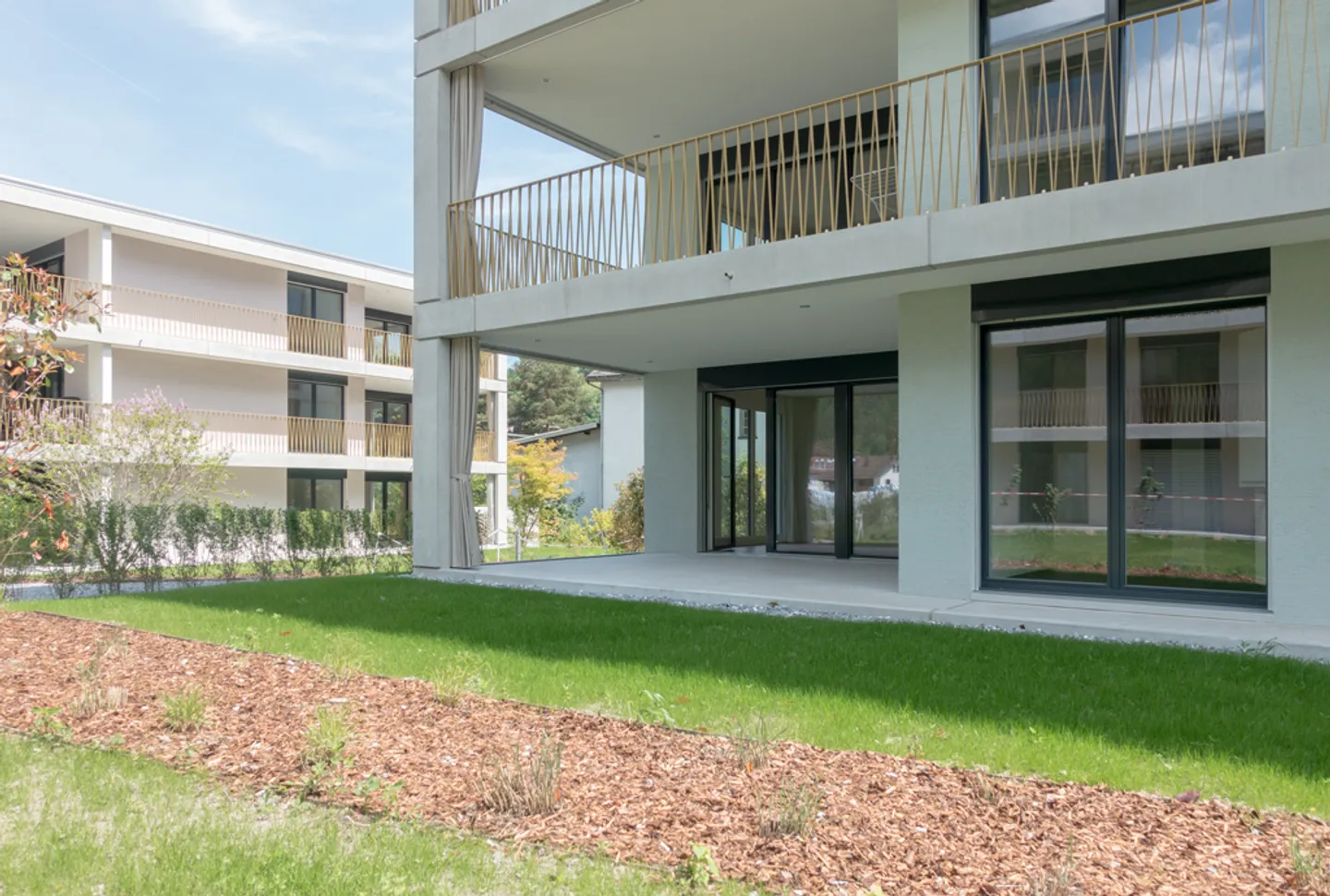 Vivere esclusivamente in un ambiente verde - Foto 2 di 11