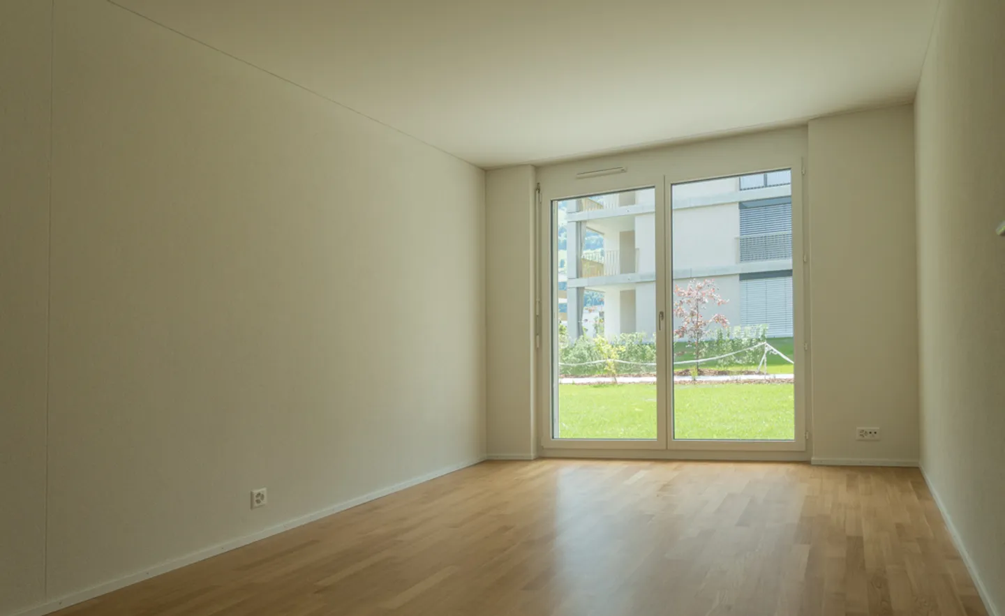 Vivere esclusivamente in un ambiente verde - Foto 6 di 11