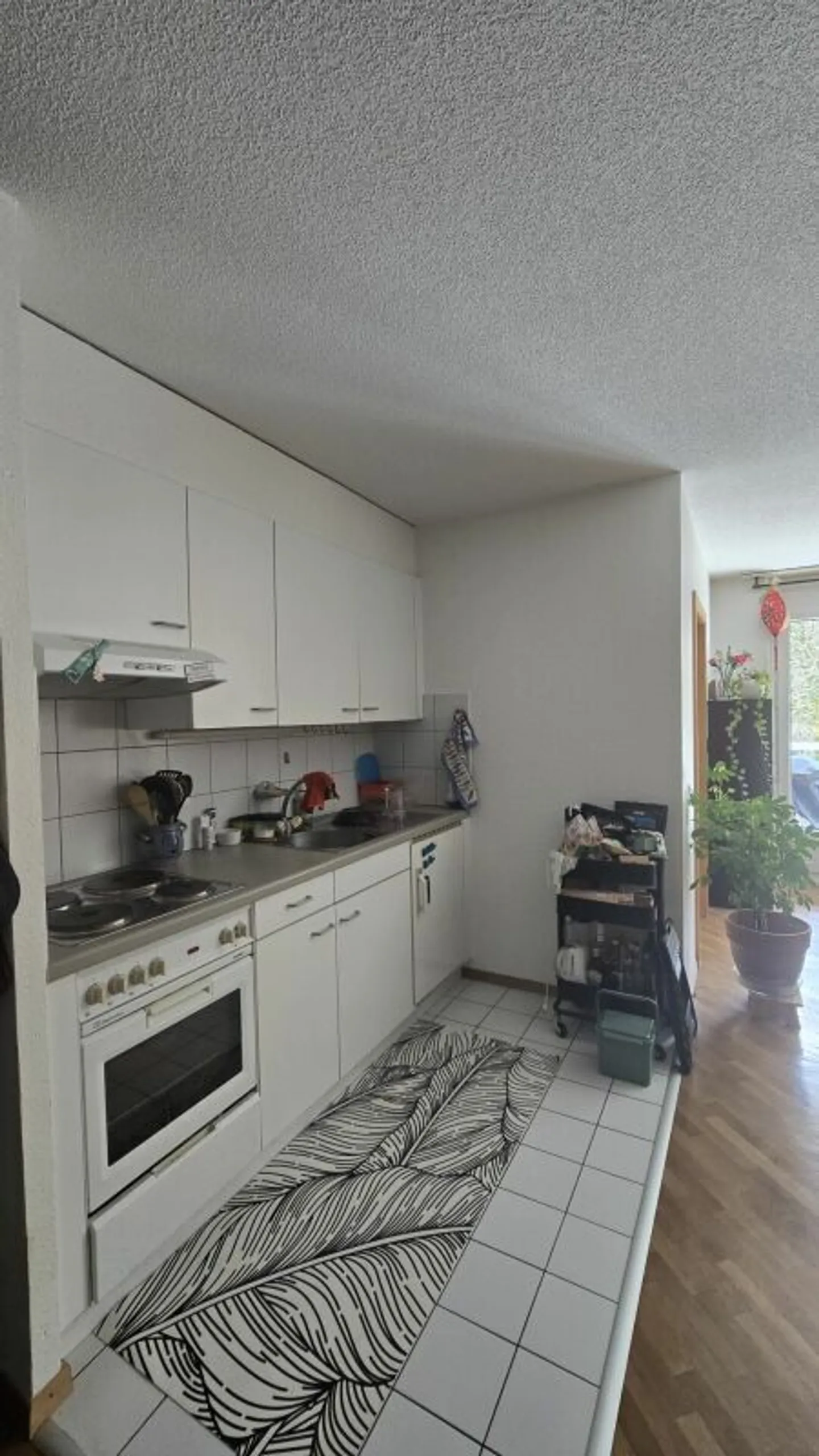 Bel appartement dans quartier calme - Photo 2 sur 8