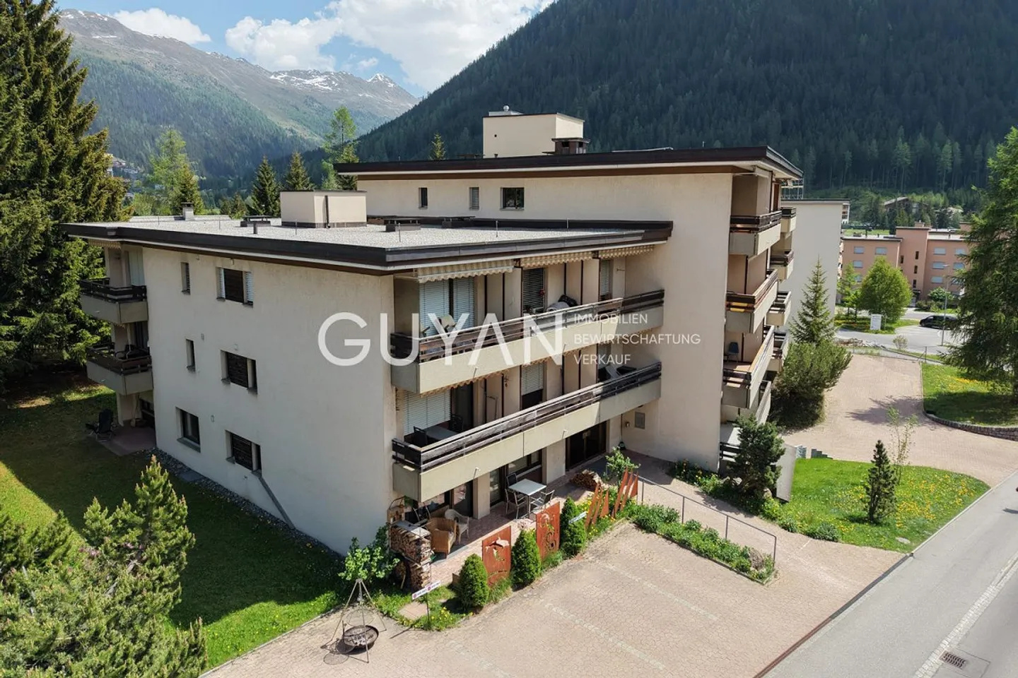 Charmante Wohnung in Davos - Foto 1 von 8