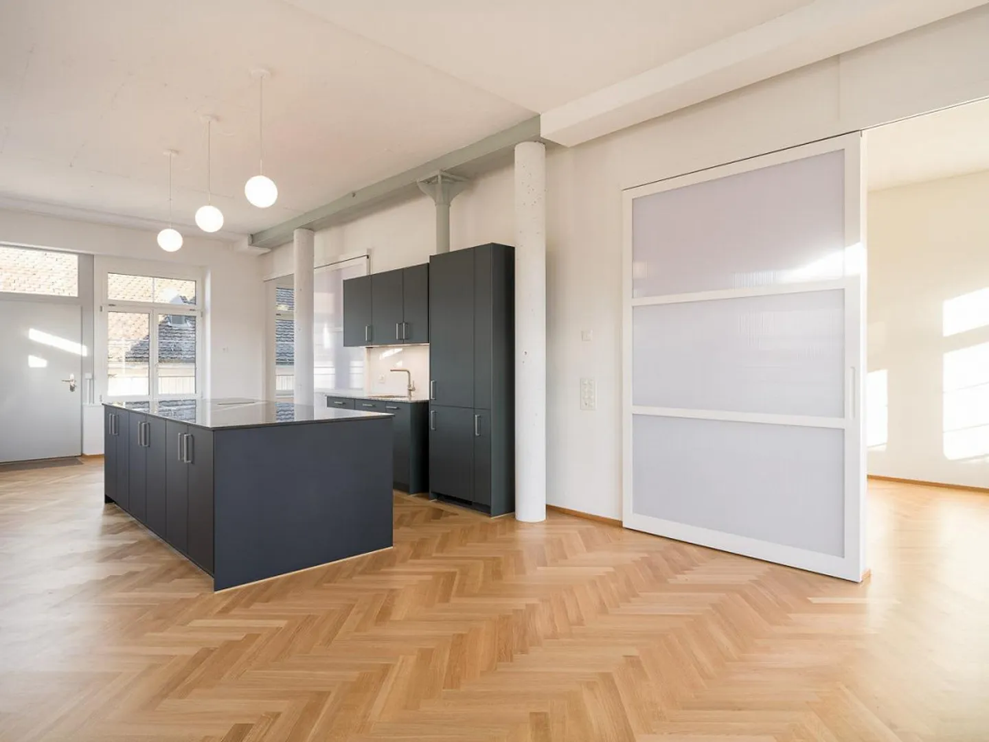 Ottimo appartamento loft di 3,5 stanze nell'ex fabbrica - Foto 1 di 12