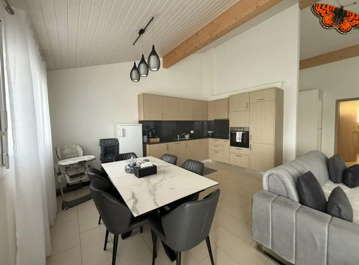 3 ROOM APARTMENT - In a bucolic setting in Mézières - Photo 3 of 9