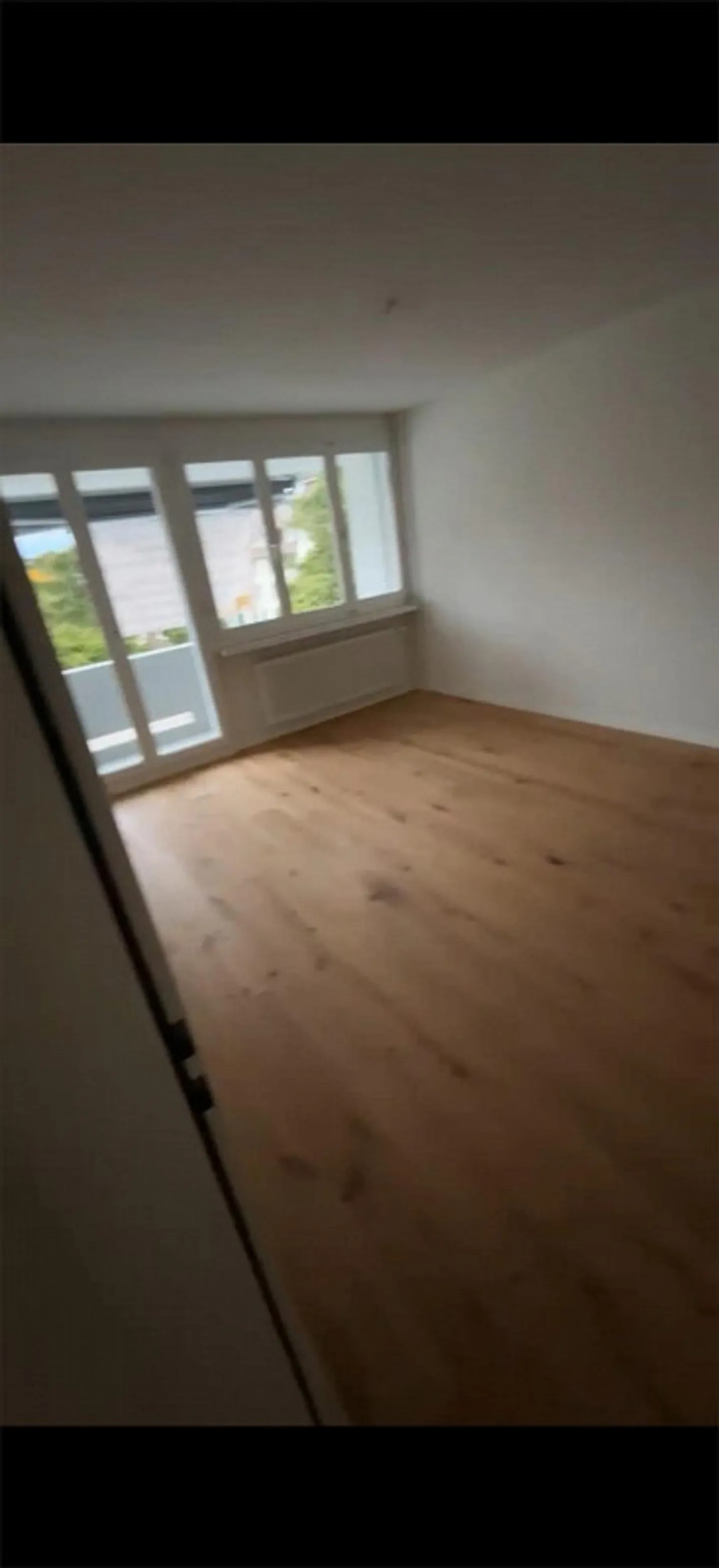 Helle 4.5 Zimmer Wohnung - Foto 4 von 9