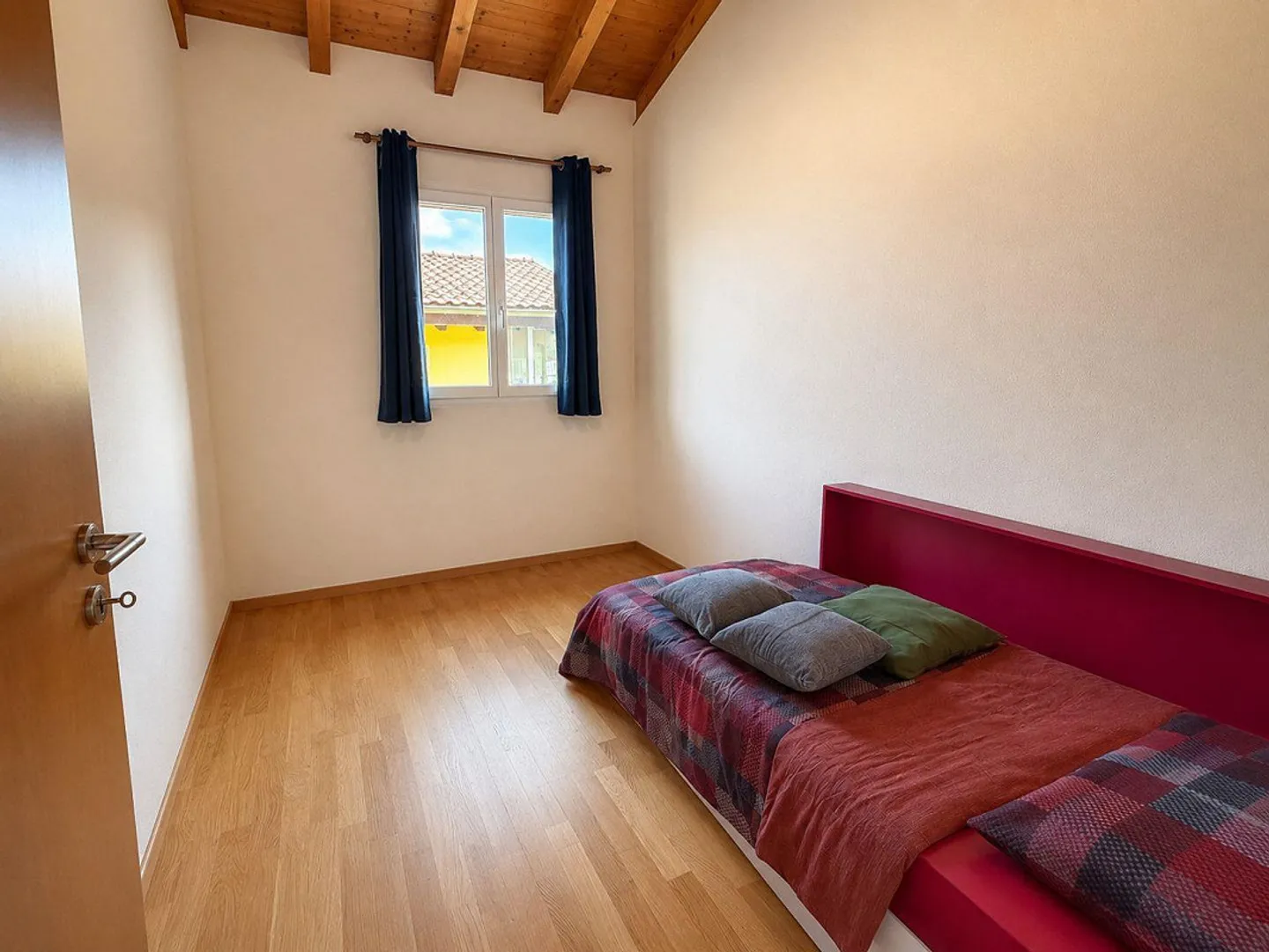 Maison individuelle accueillante avec jardin - Photo 15 sur 18
