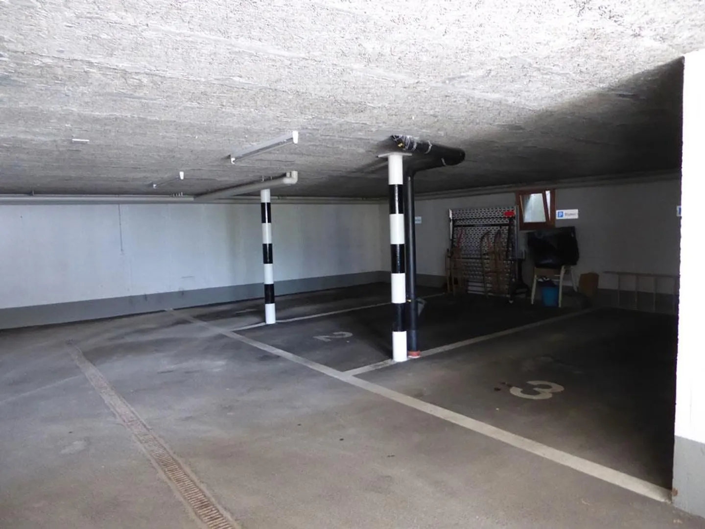 The special apartment in a unique location in Waltensburg - Photo 14 of 14