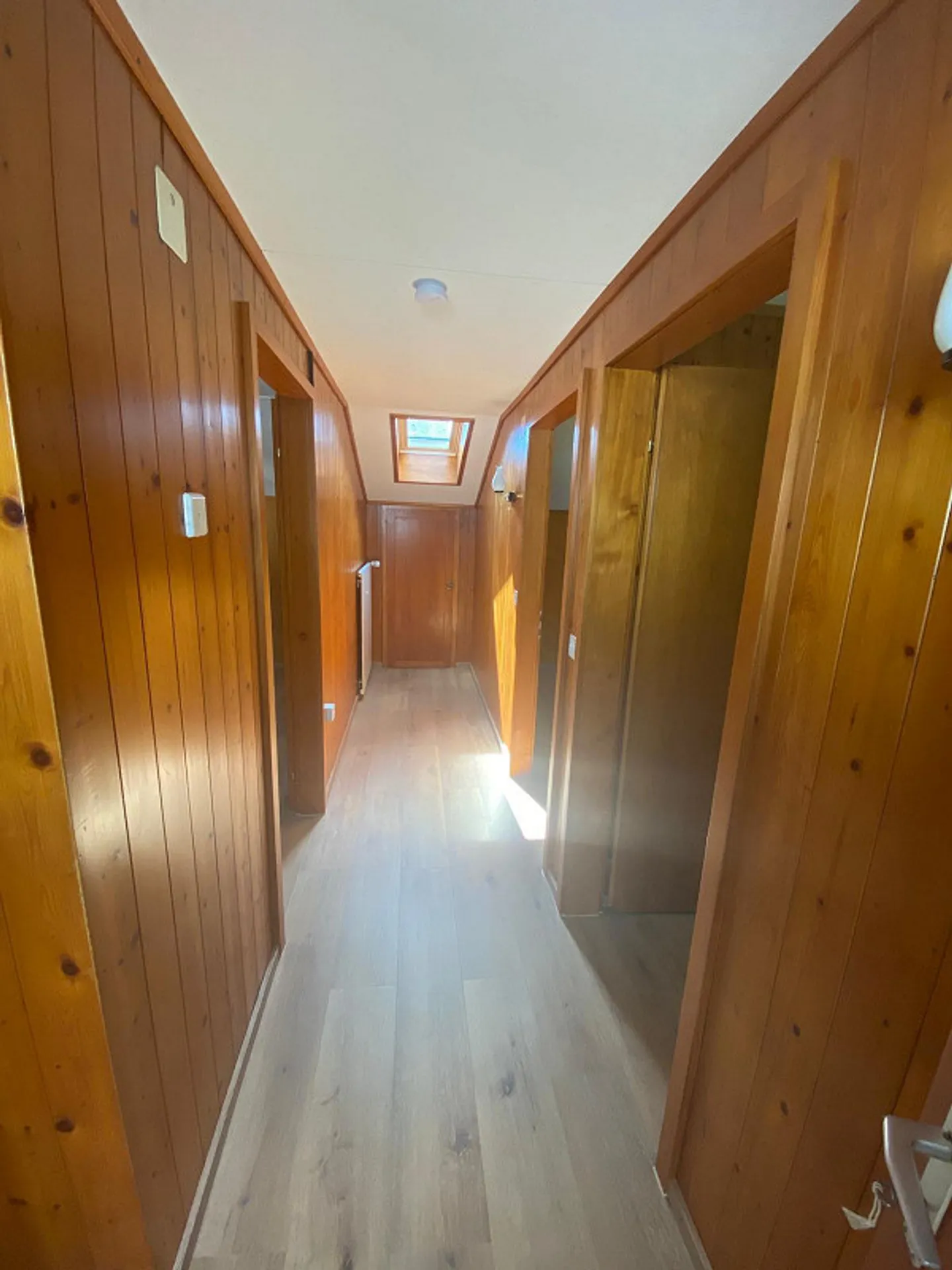 Quietly located 2.5 room apartment - Photo 5 of 8