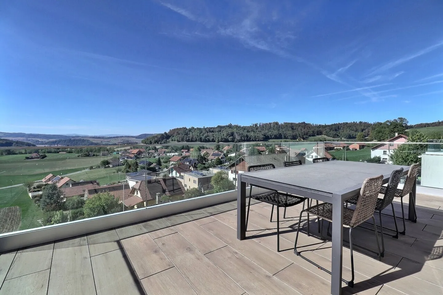 Penthouse mit Terrasse und Panoramablick - Foto 4 von 13