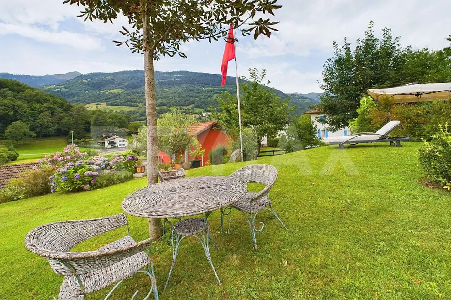 Charmante Maison Familiale avec Jardin - Photo 5 sur 13