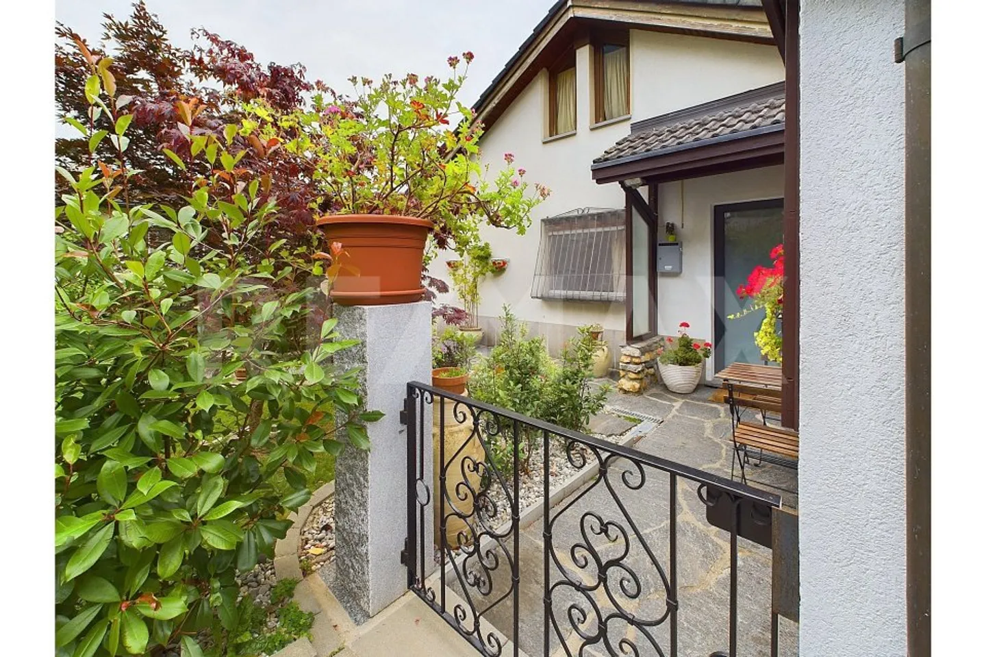 Charmante Maison Familiale avec Jardin - Photo 8 sur 13