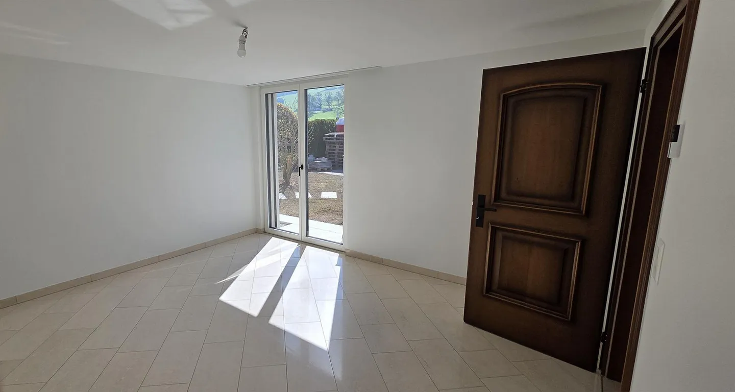 Appartamento esclusivo con vista mozzafiato nel villaggio di Feusisberg - Foto 19 di 26