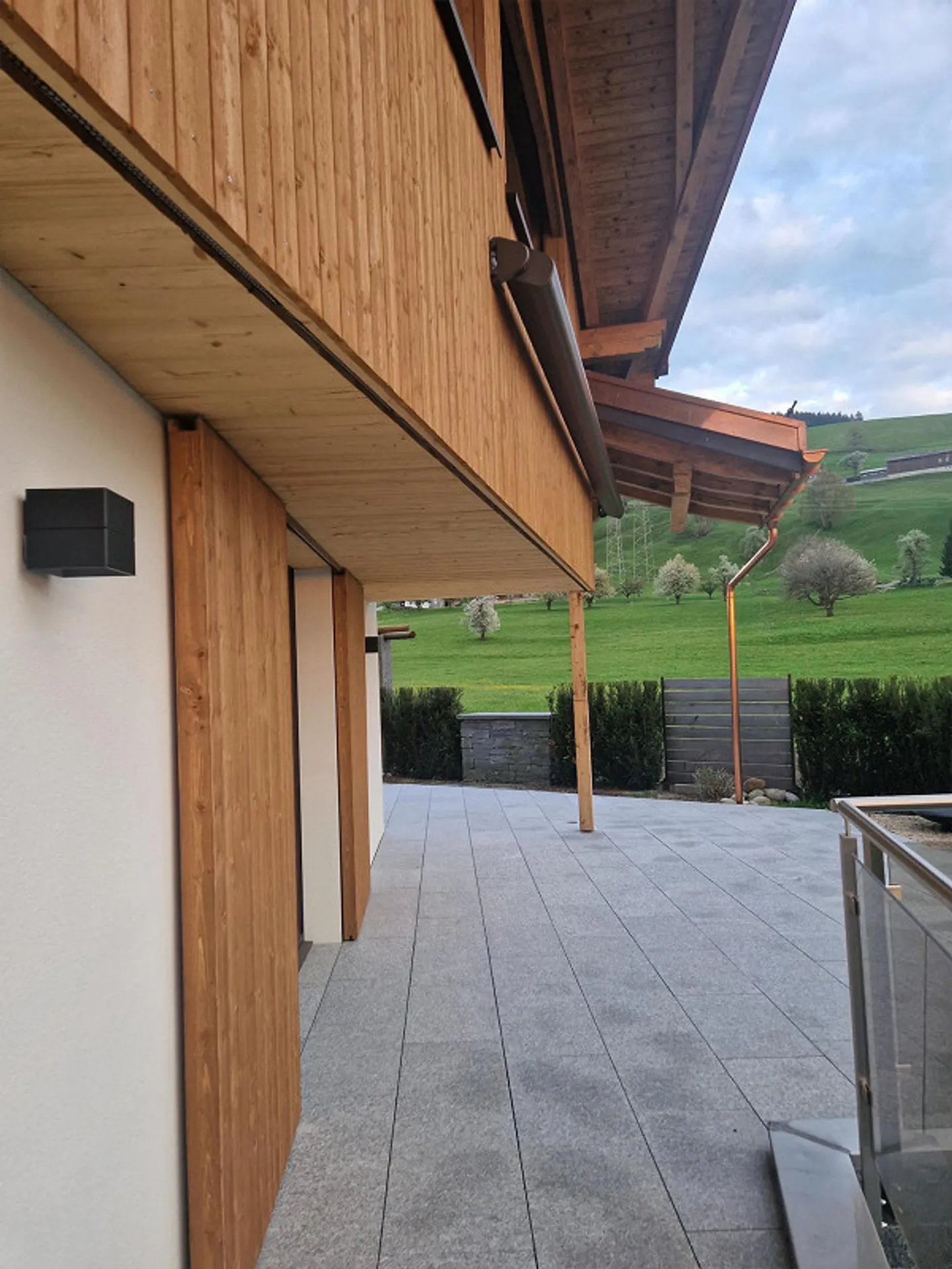 Appartamento esclusivo con vista mozzafiato nel villaggio di Feusisberg - Foto 6 di 26