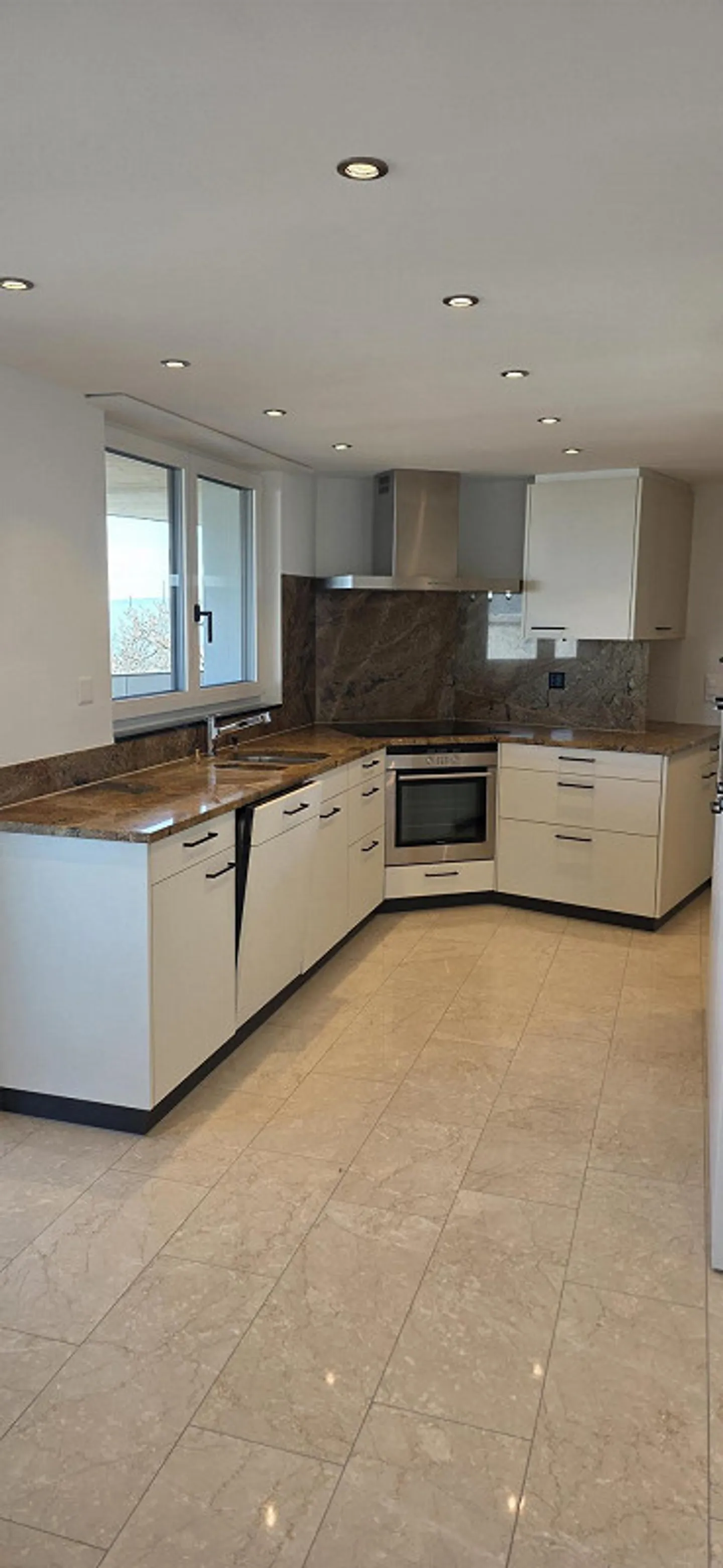 Appartamento esclusivo con vista mozzafiato nel villaggio di Feusisberg - Foto 20 di 26