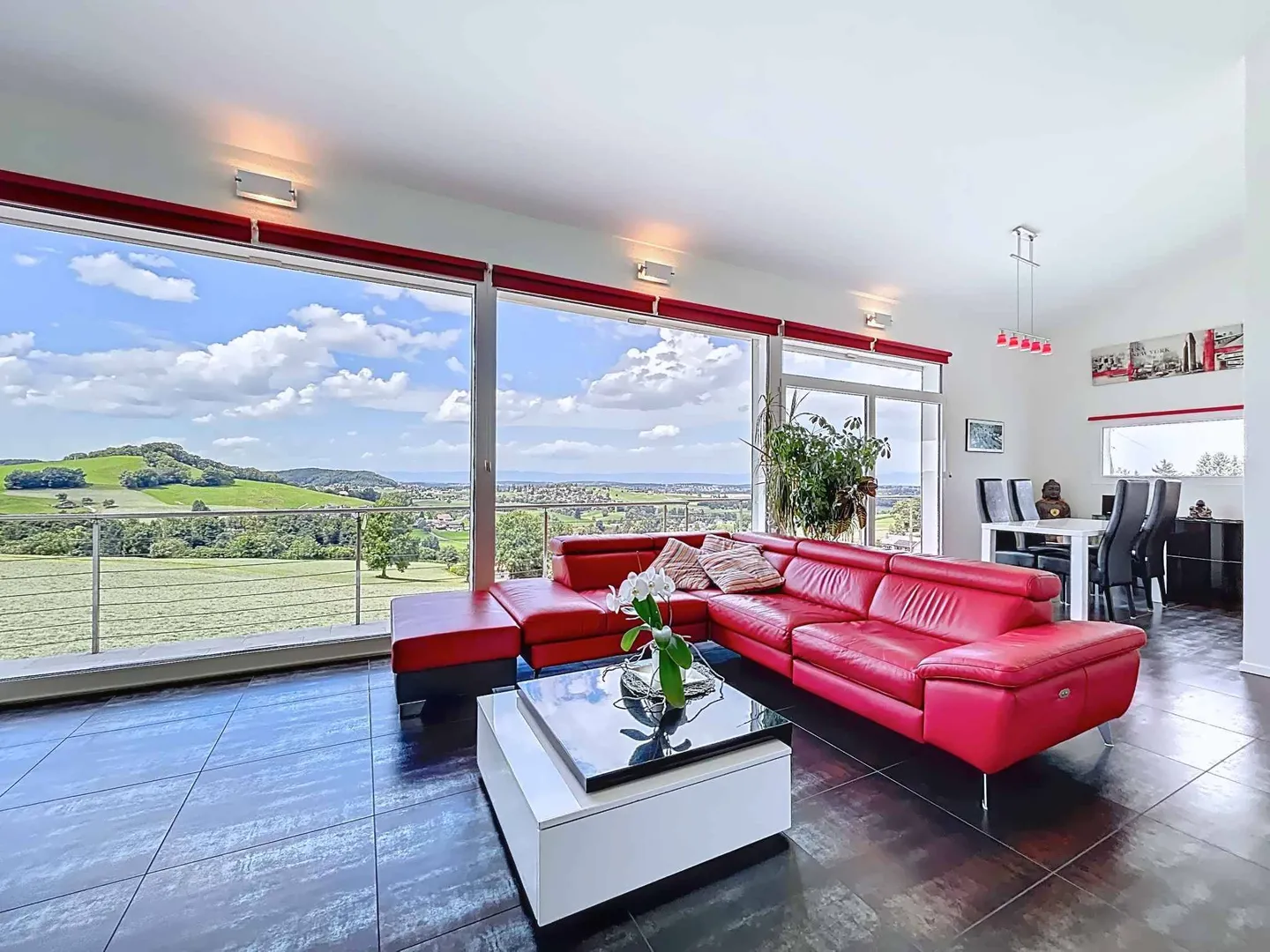 Detached house with exceptional view - Photo 12 of 13