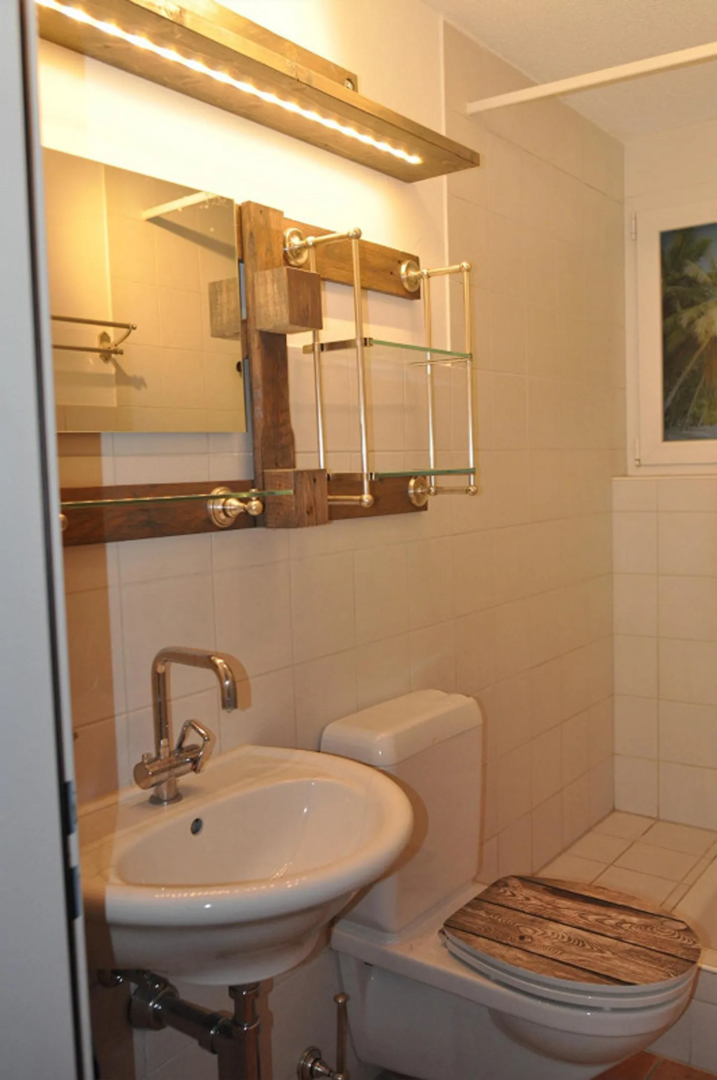 Charmantes 5.5-Zimmer-Doppeleinfamilienhaus in Rumlikon - Photo 12 of 12