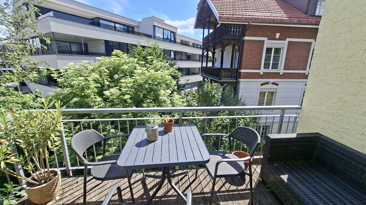 Appartement 5.5 pièces dans le style scandinave avec deux balcons - Photo 2 sur 19