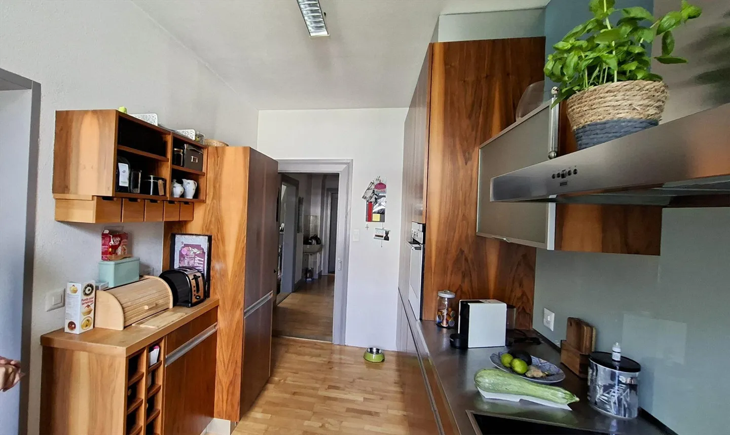 Appartement 5.5 pièces dans le style scandinave avec deux balcons - Photo 5 sur 19