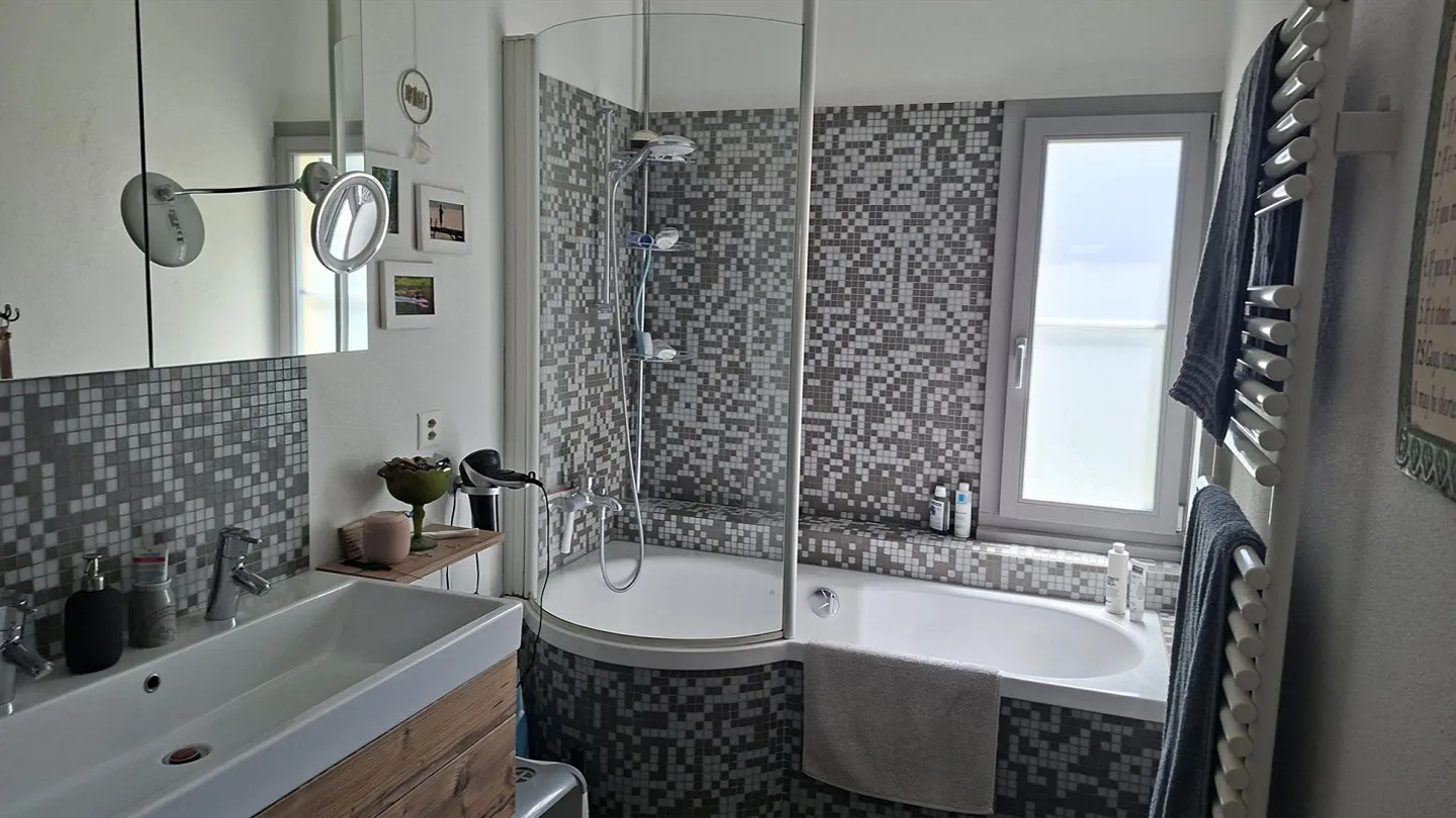 Appartement 5.5 pièces dans le style scandinave avec deux balcons - Photo 7 sur 19