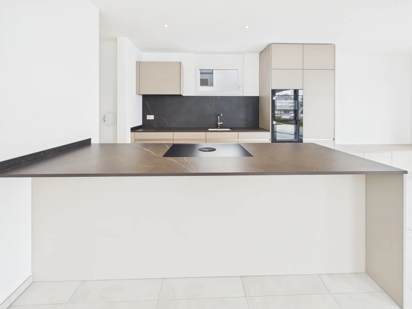 Modernes Familienhaus mit Weitblick - Foto 3 von 16