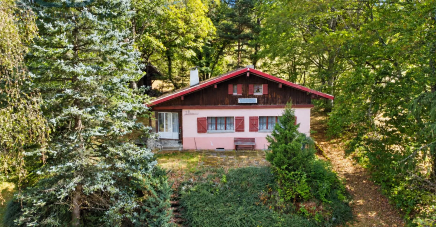 Chalet inmitten der Natur am Mont Raimeux - Foto 1 von 12