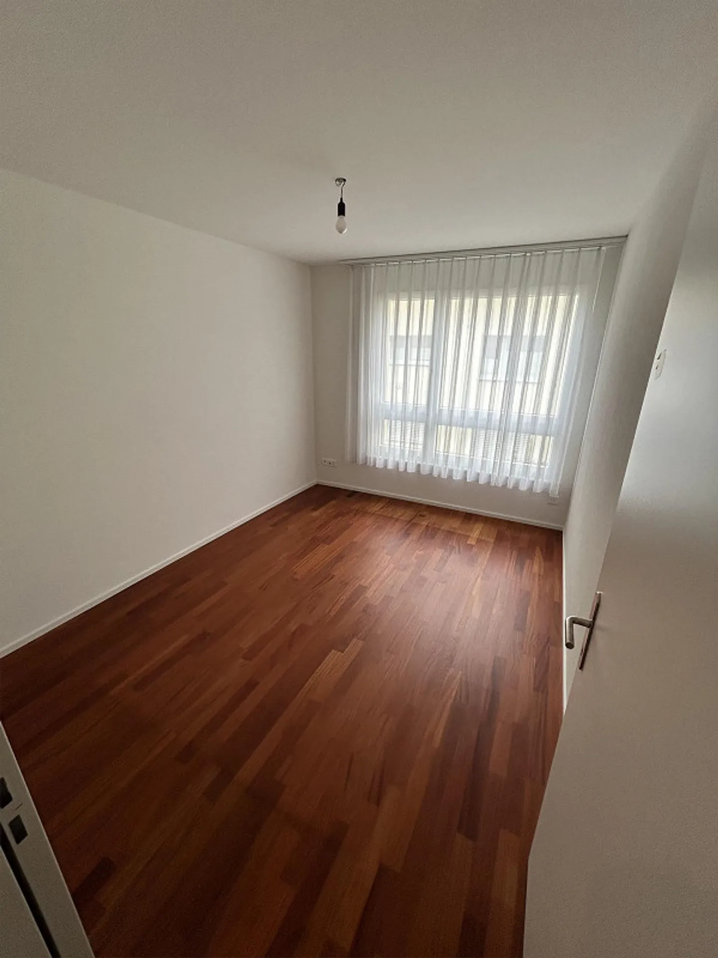 Grosszügige 5.5-Zimmer Wohnung in Ibach - Foto 8 von 17