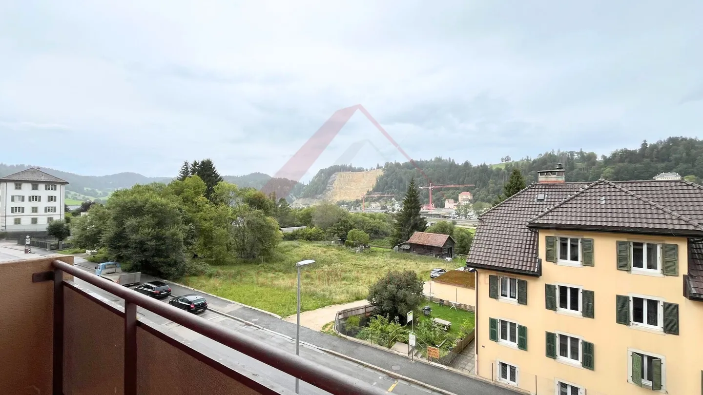 Ideal first purchase or investment - 3.5 rooms with balcony - Photo 7 of 11