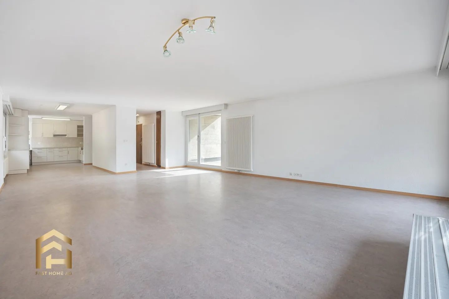 Penthouse apartment with large terrace in the heart of Naters - Photo 4 of 13