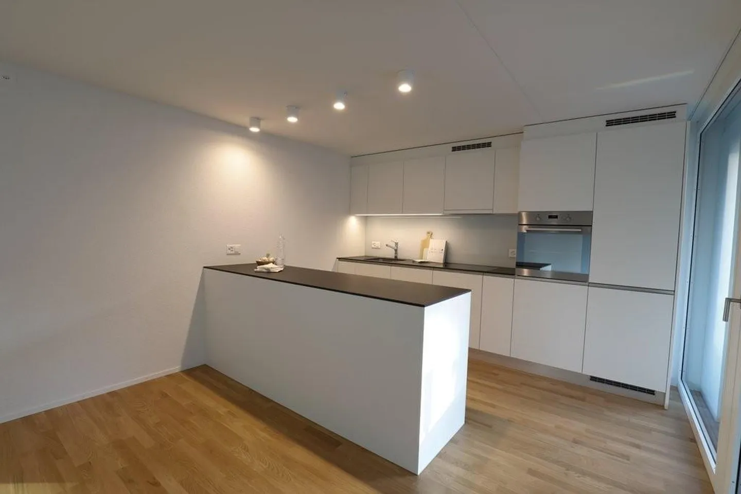 Bel appartement dans le quartier de Nessleren ! - Photo 2 sur 8