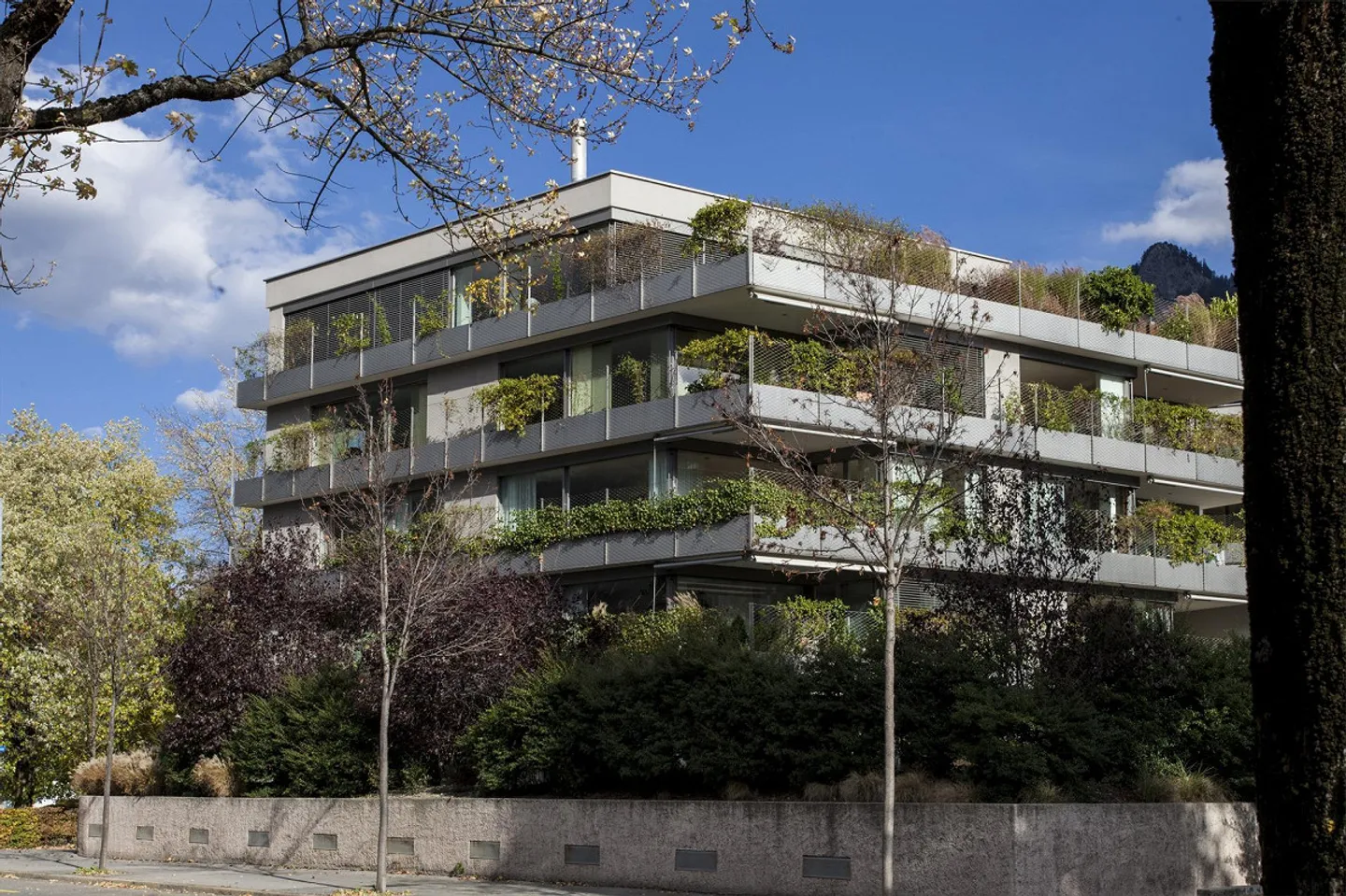 Place de parking dans un garage souterrain près du centre-ville - Photo 1 sur 1