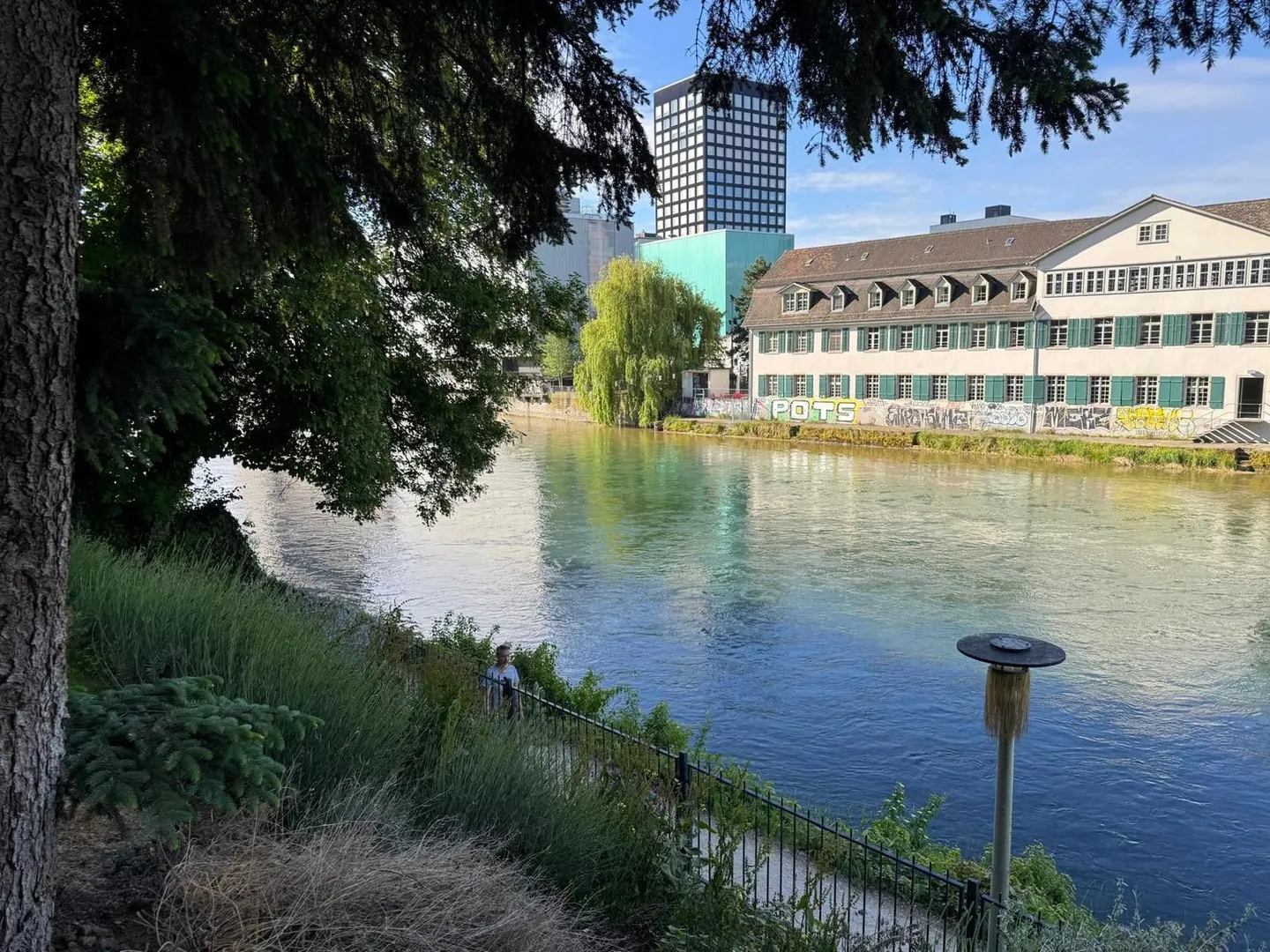 Gartenwohnung direkt an der Limmat in Zürich-Wipkingen - Photo 11 of 12