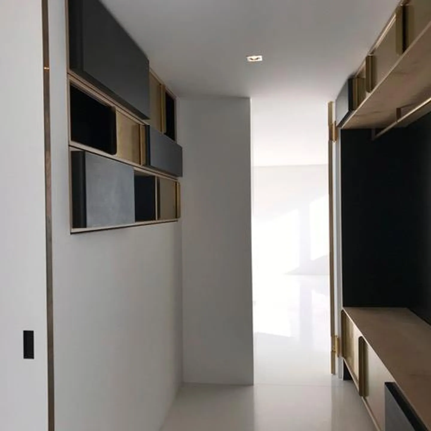 Appartement de 2,5 pièces proche de la nature dans une maison individuelle - Photo 8 sur 15