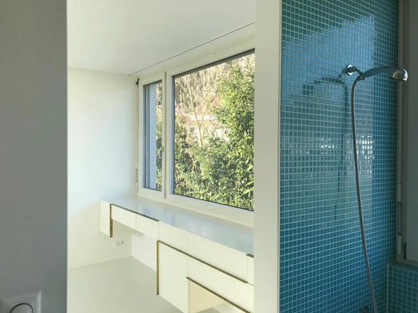 Appartement de 2,5 pièces proche de la nature dans une maison individuelle - Photo 9 sur 15