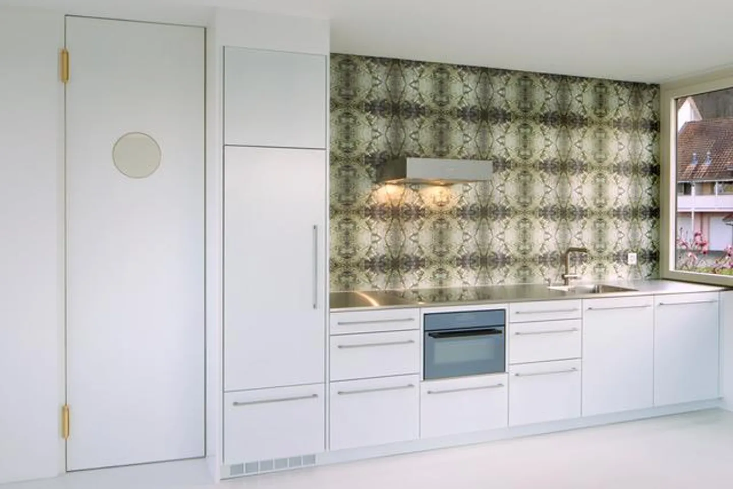 Appartement de 2,5 pièces proche de la nature dans une maison individuelle - Photo 3 sur 15