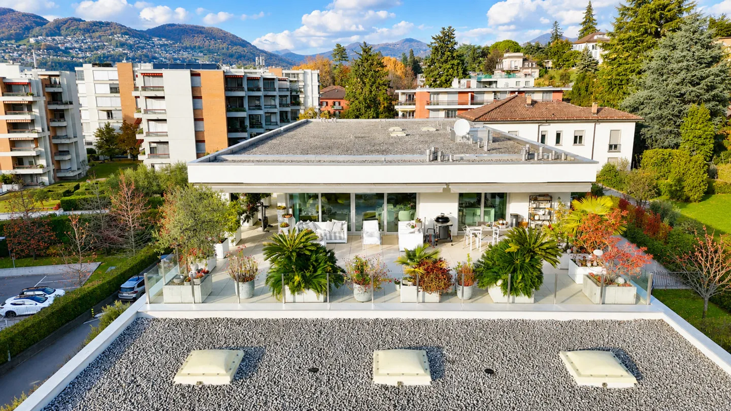Penthouse Esclusivo con Terrazza - Foto 1 di 17