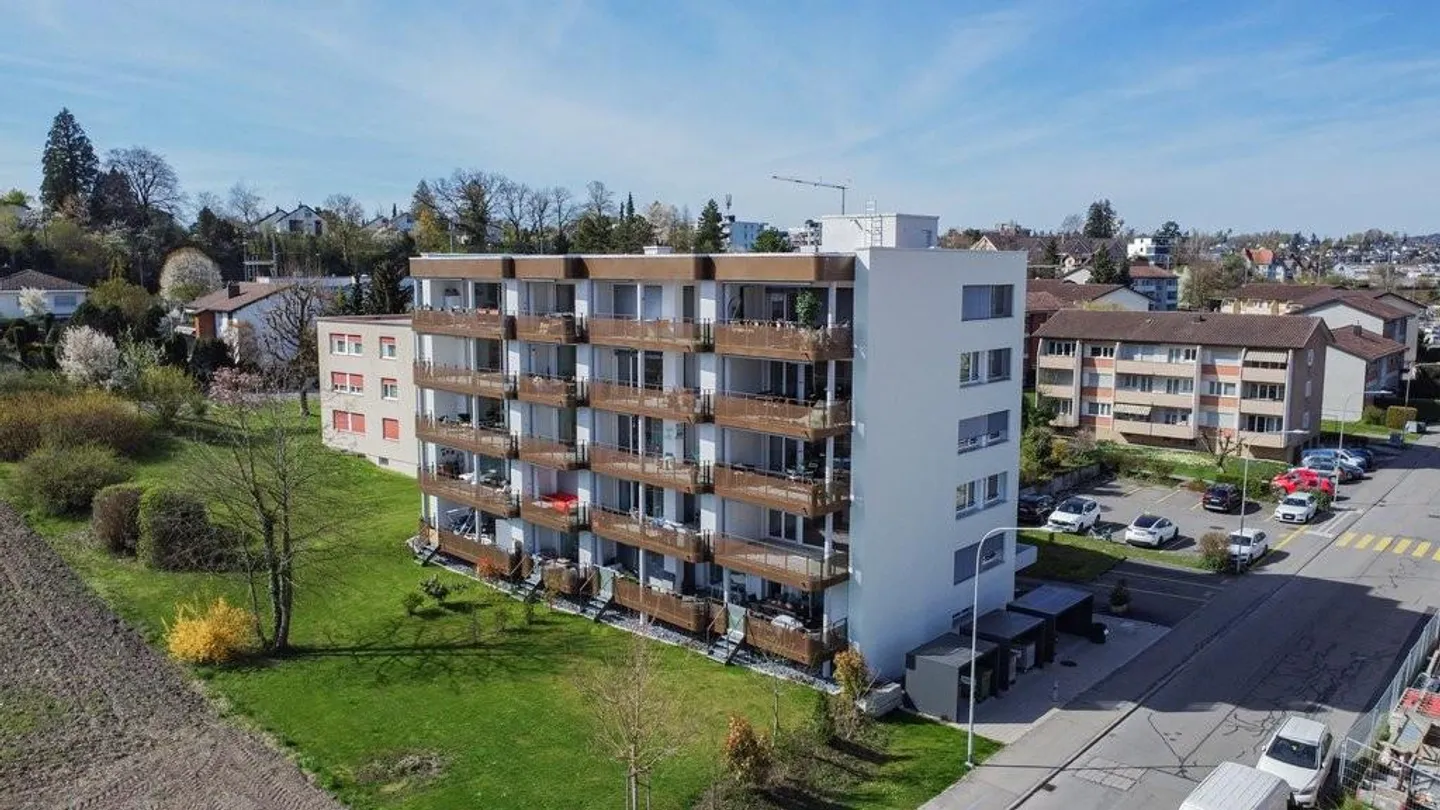 Charmante appartement 2.5 pièces à Dietlikon - Photo 1 sur 10