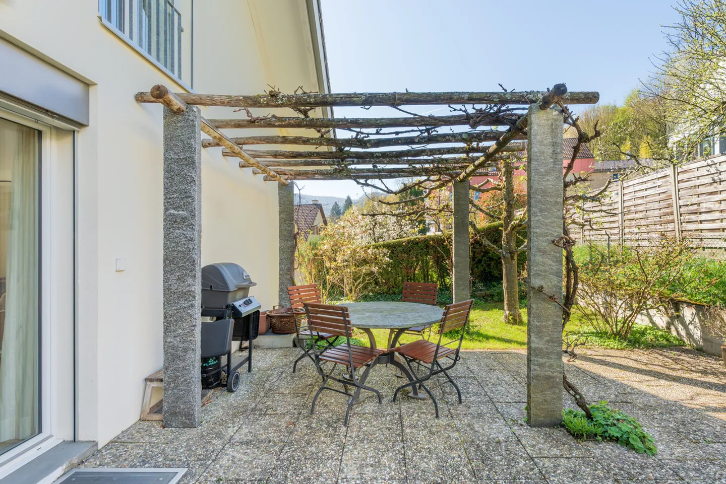 Une maison dans le vert avec beaucoup de vie privée - Photo 12 sur 13