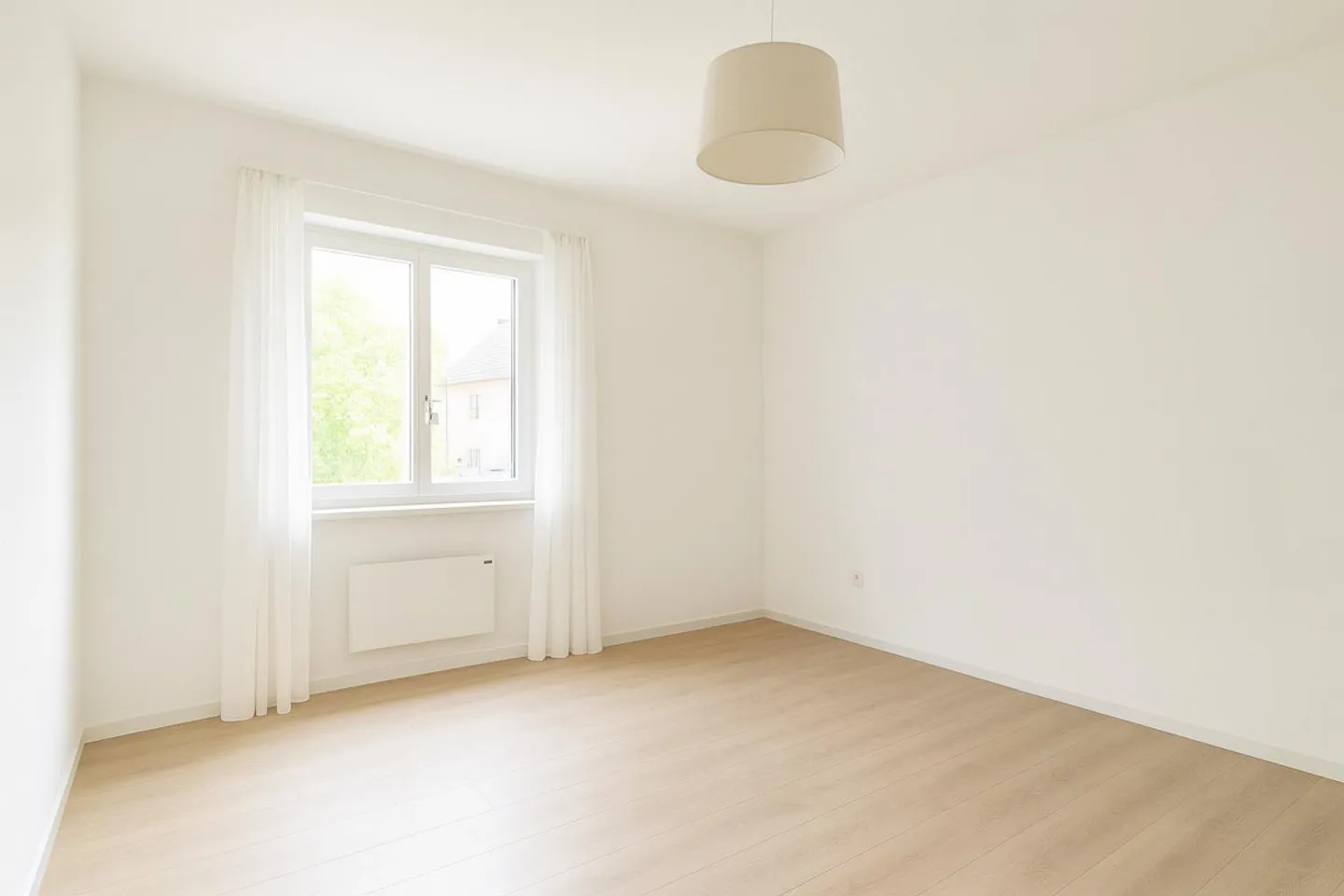 MAISON INDIVIDUELLE AVEC JARDIN À LOSTALLO - Photo 19 sur 21