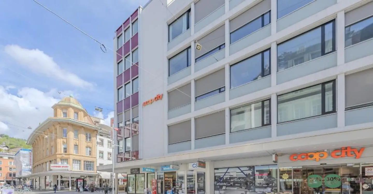Moderne Büroräumlichkeiten in Biel - Foto 2 von 9