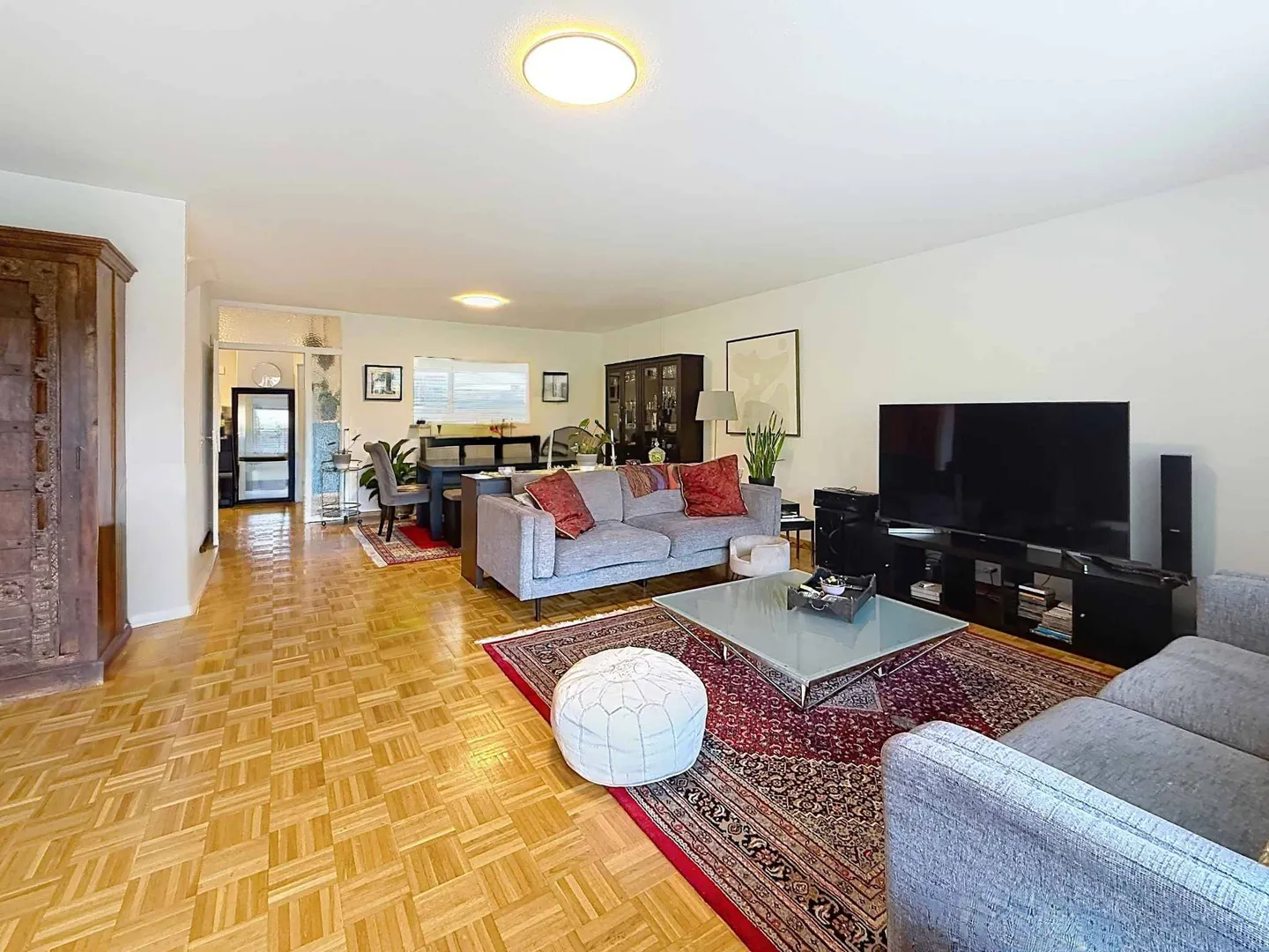 ESCLUSIVITÀ - Spaziosa villa a schiera - Foto 1 di 12