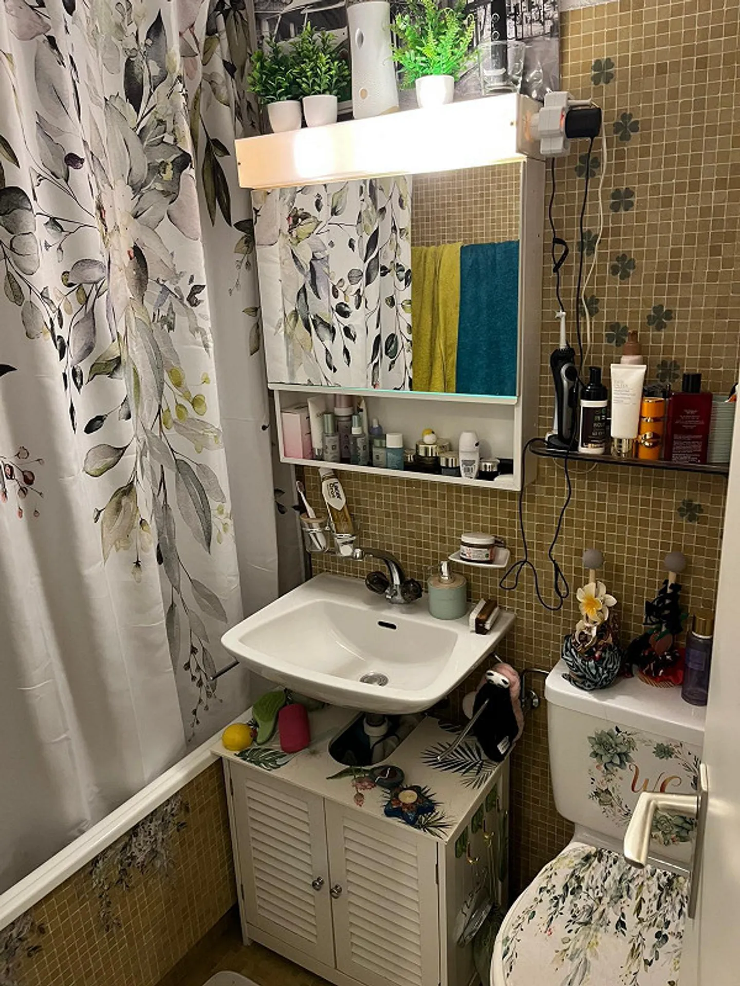 Moderno appartamento con 2 camere e balcone - Foto 4 di 10