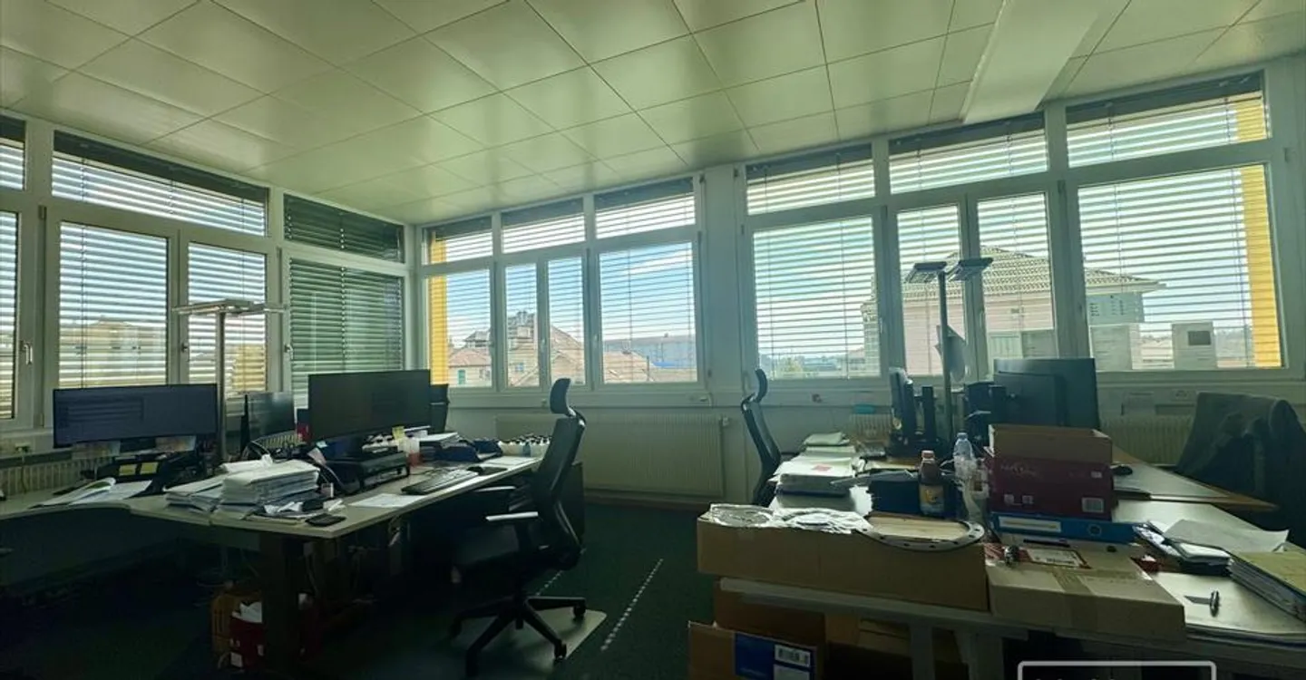 Bürofläche mieten - Foto 1 von 9