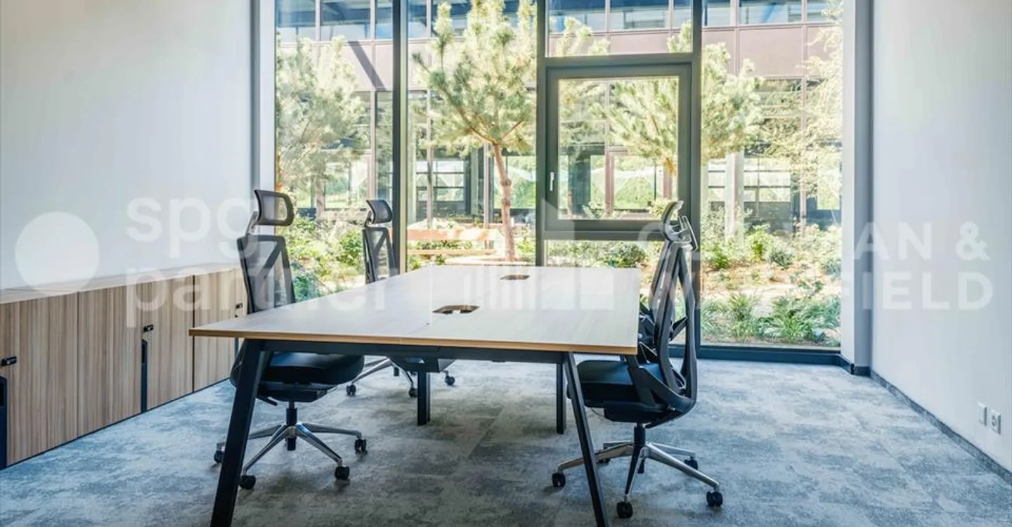 Spazio ufficio in affitto - Foto 3 di 11