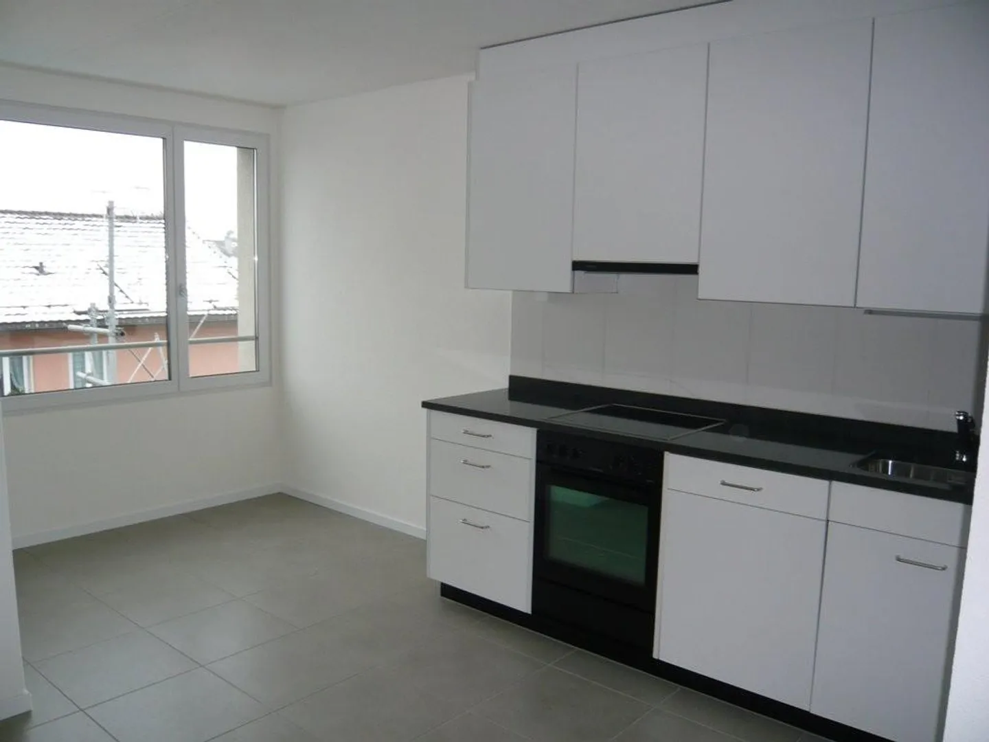 MIETEN OHNE KAUTION - Lebensqualität über den Dächern von Glattbrugg - Foto 2 von 5