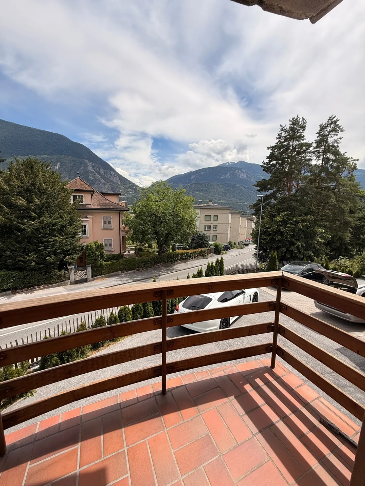 Charmante 3,5-Zimmer-Wohnung im Herzen von Sierre - Foto 7 von 9