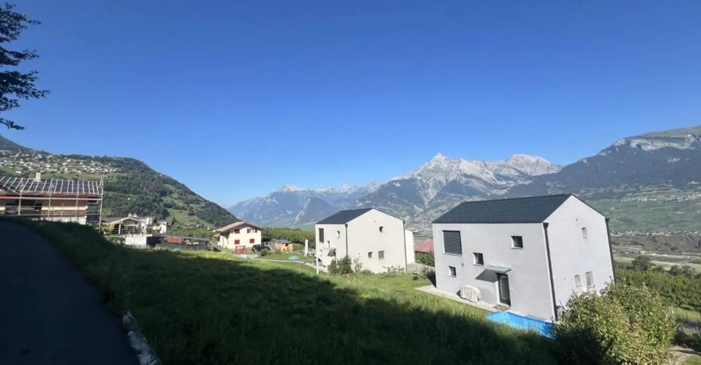 Luxury Villas with Alpine Views - Photo 7 of 8