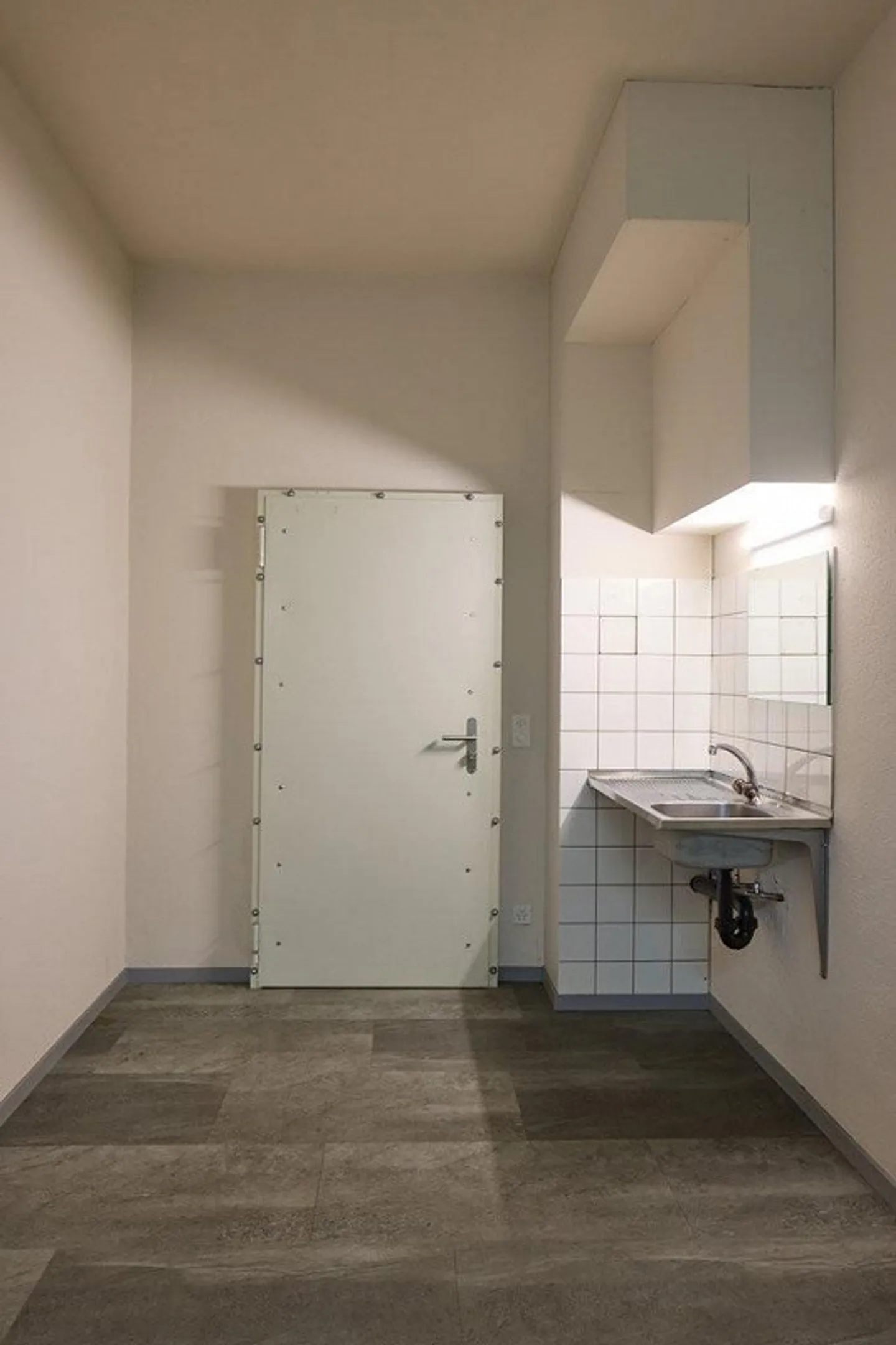 Looking for a commercial space? - Photo 5 of 5