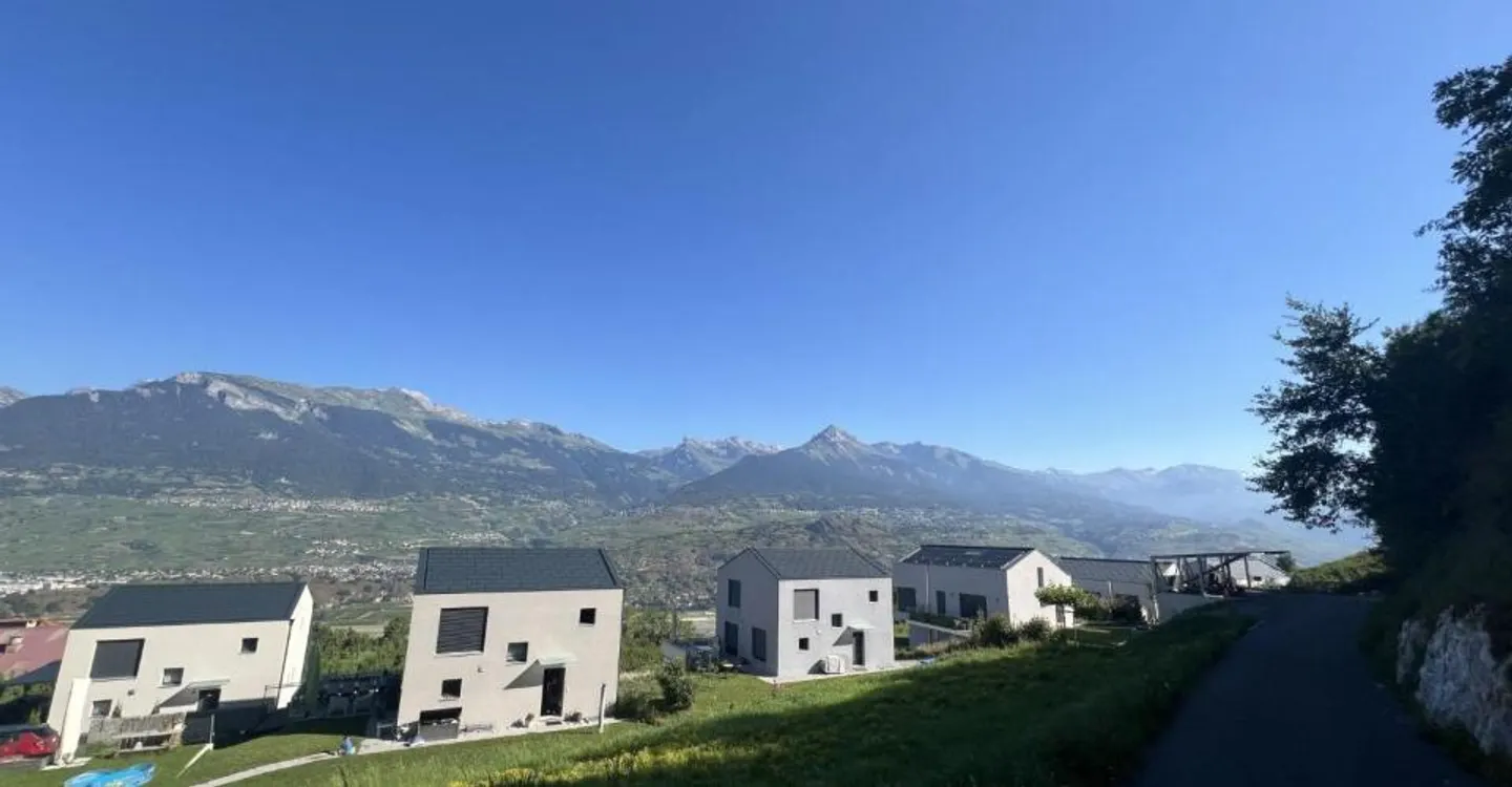 Luxury Villas with Alpine Views - Photo 8 of 8