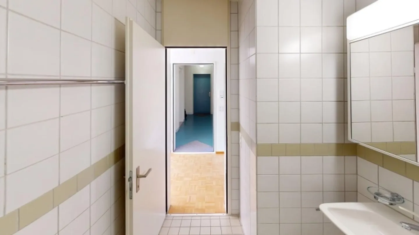 ATTENTION Limited until 15.04.2026: Ideal temporary solution – 3.0 room apartment (maisonette) in Wiedikon - Photo 8 of 12
