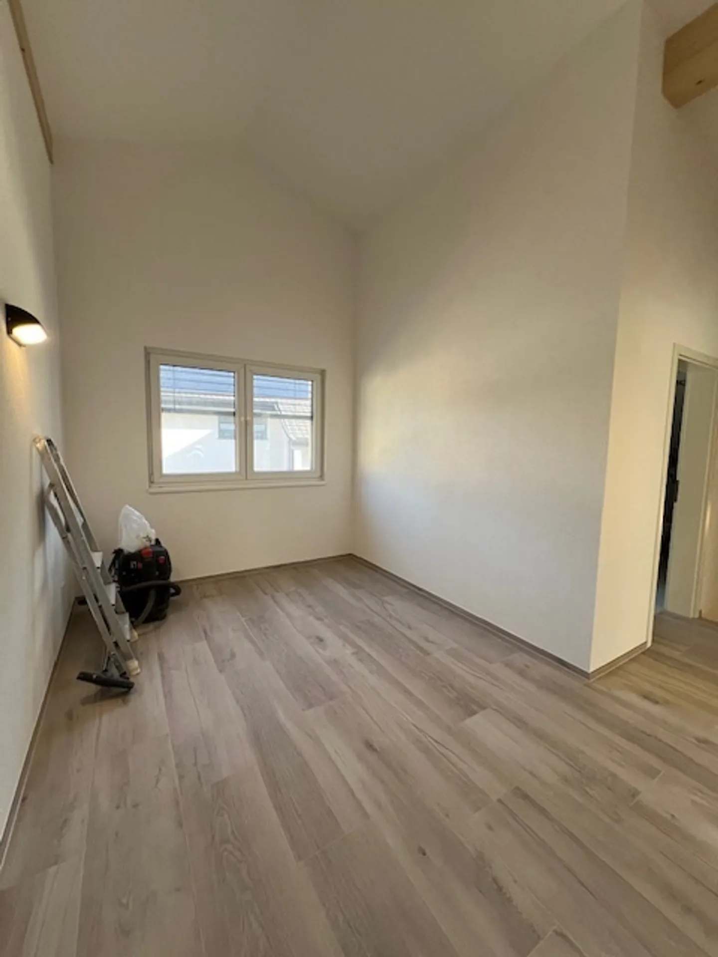 Villa di 6,5 VANI 166 m2 - Foto 17 di 22