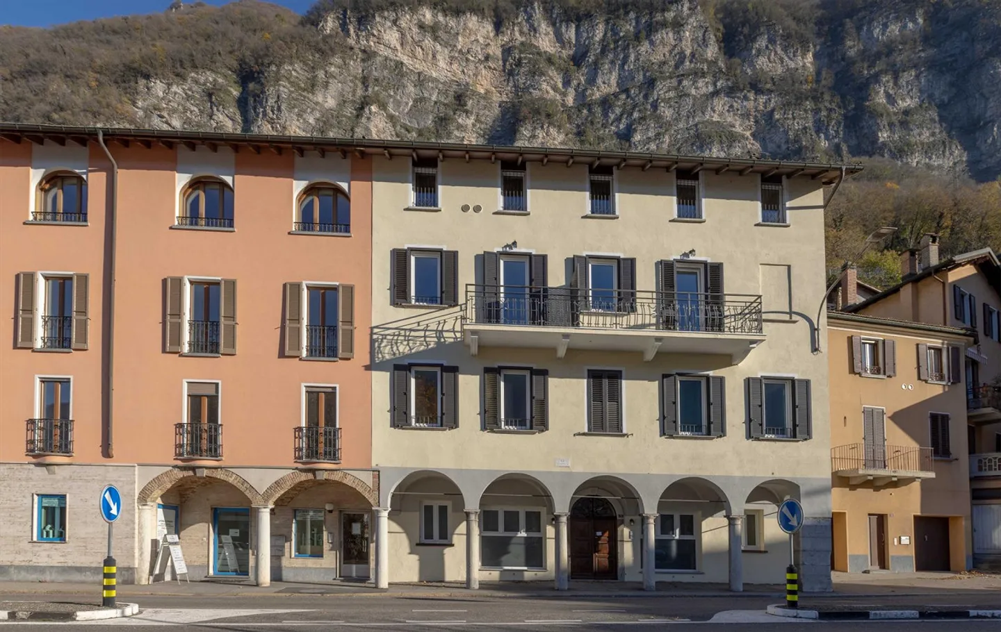 Appartement spacieux et lumineux d'une pièce au rez-de-chaussée à Capolago - Photo 9 sur 9